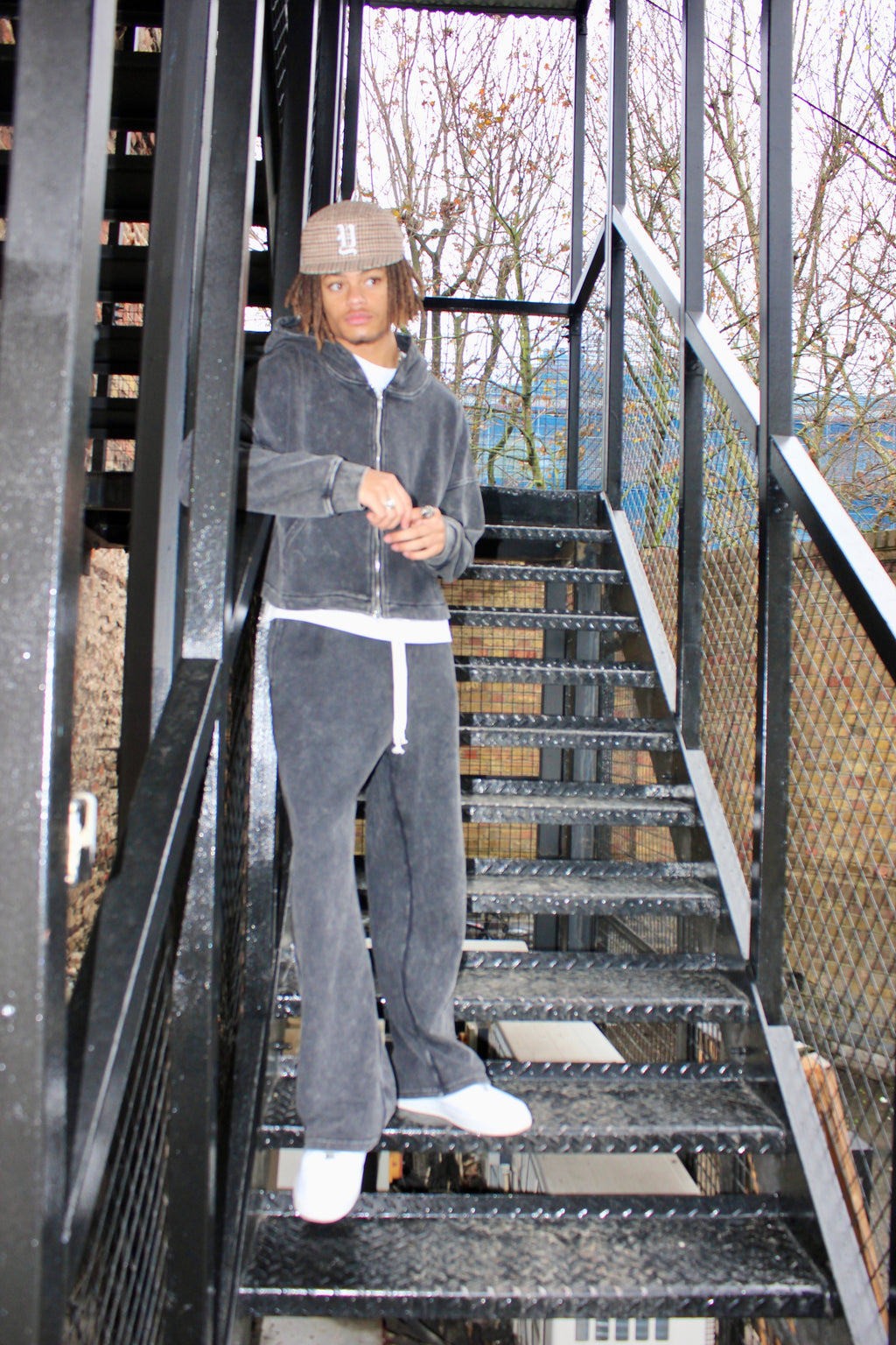 Acid Crop Grey Pants